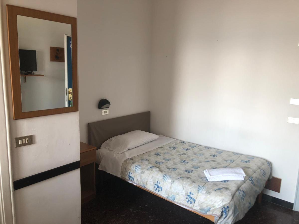 Hotel Miramare 사보나 외부 사진