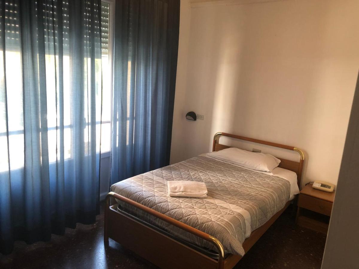 Hotel Miramare 사보나 외부 사진